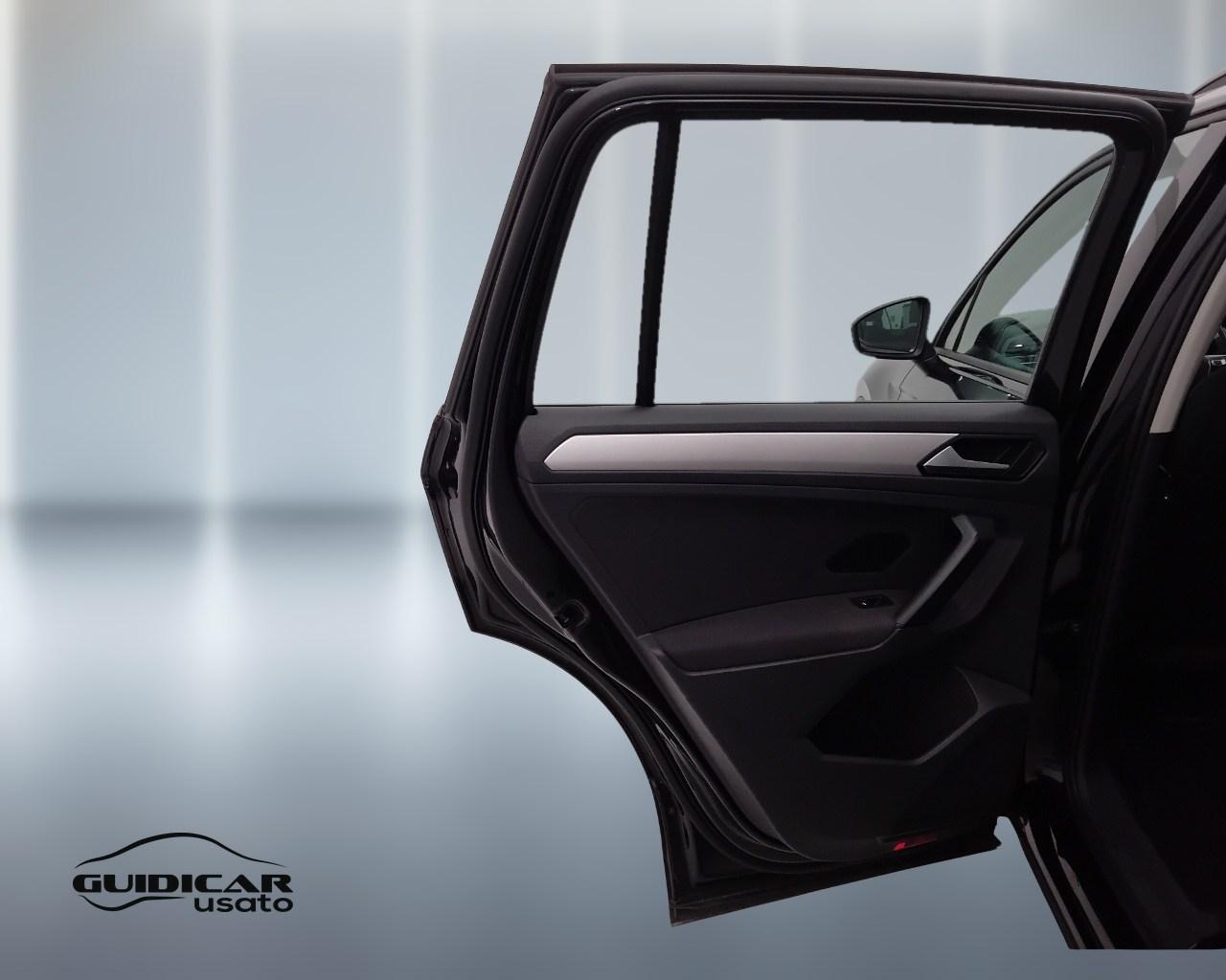 VOLKSWAGEN Tiguan II 2016 - Tiguan 1.6 tdi Business 115cv