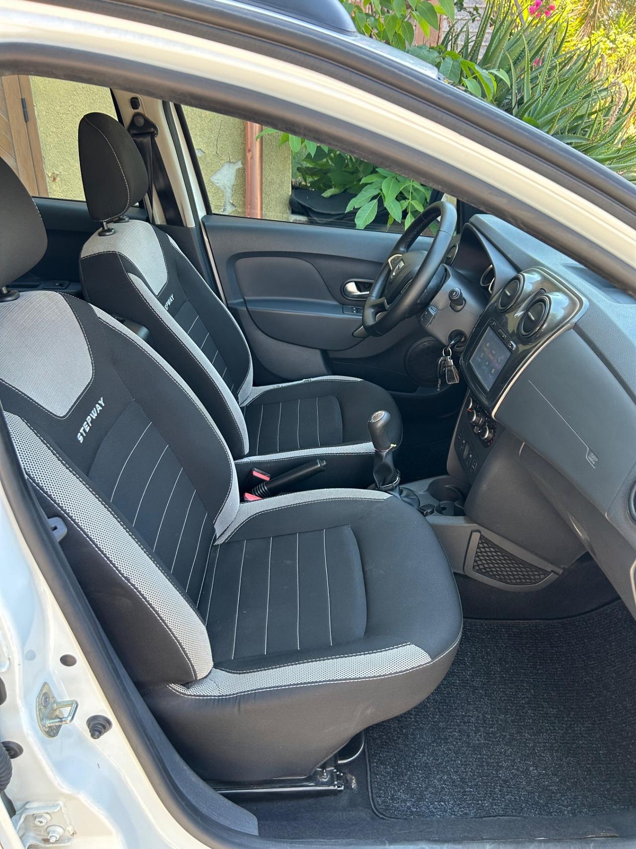 Dacia Sandero 1.5 dCi 8V 90CV Start&Stop Serie Speciale Wow