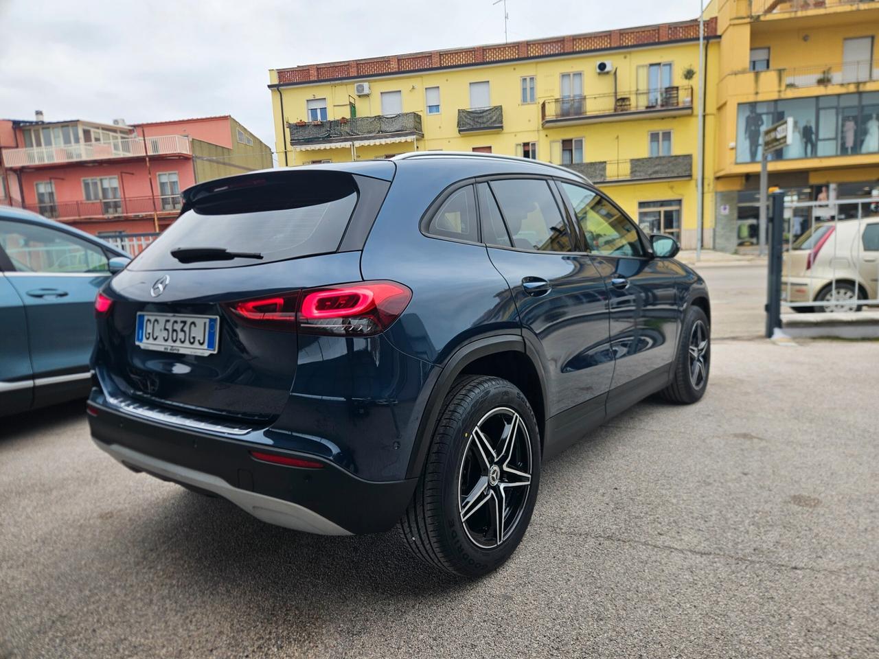 Mercedes-benz GLA 200 Automatic Executive