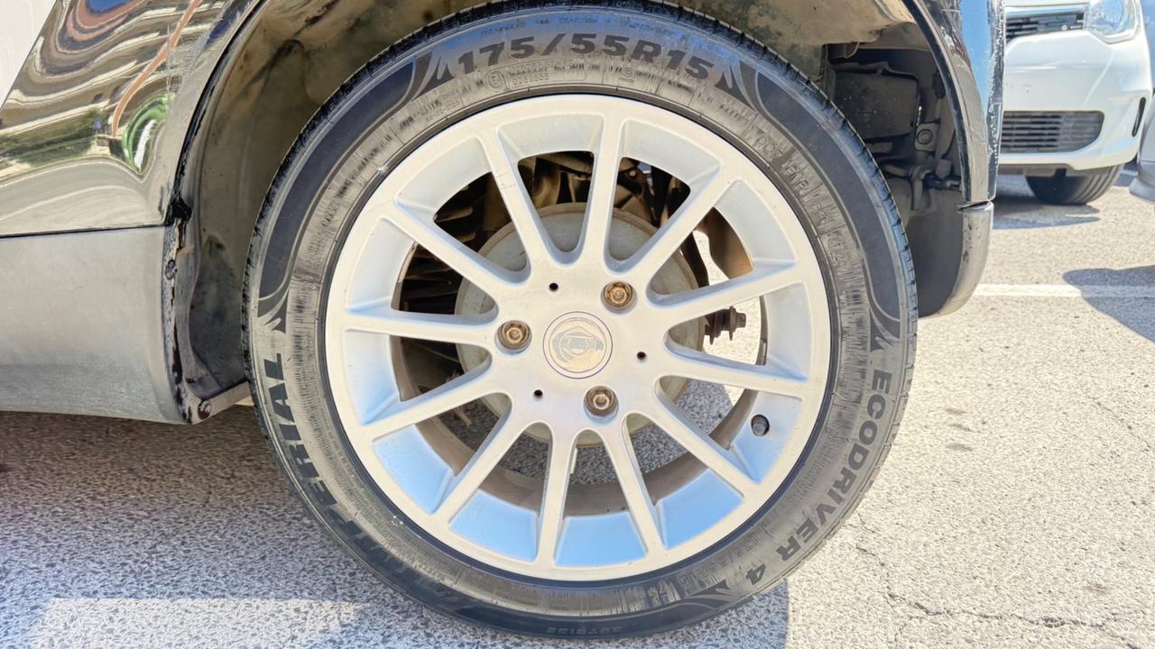 Smart ForTwo 1000 52 kW coupé passion LED NAVI BLUETOOTH CERCHI 15