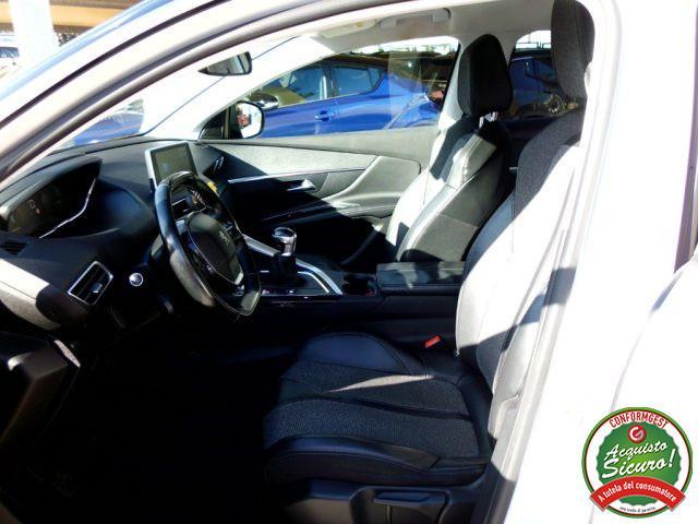 PEUGEOT 3008 BlueHDi 130 S&S EAT8 Allure