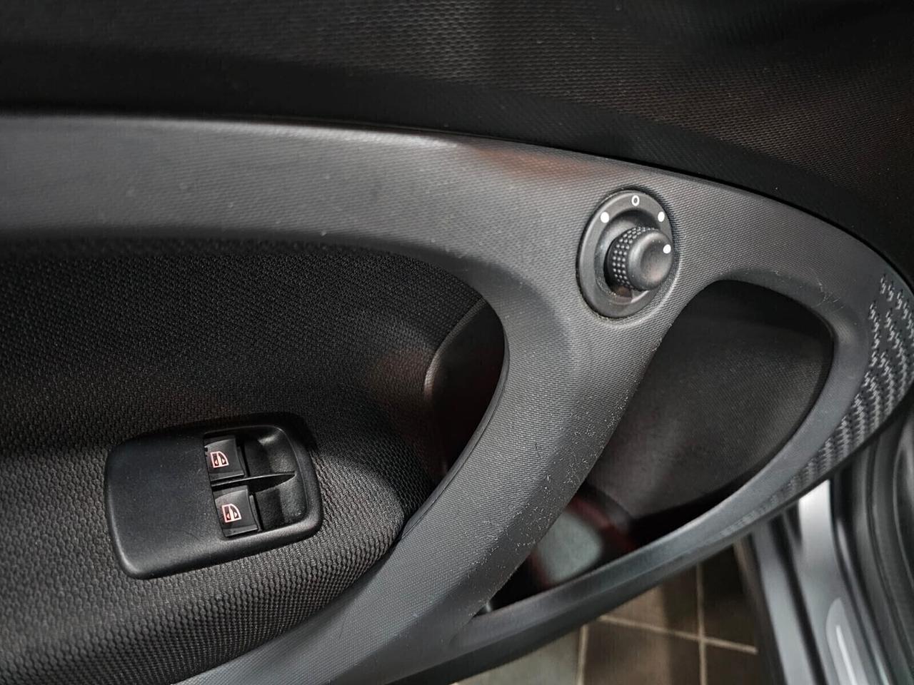 NUOVA SMART FORTWO BRABUS EXCLUSIVE EDITION 0.9 BENZ 109CV TWINAMIC