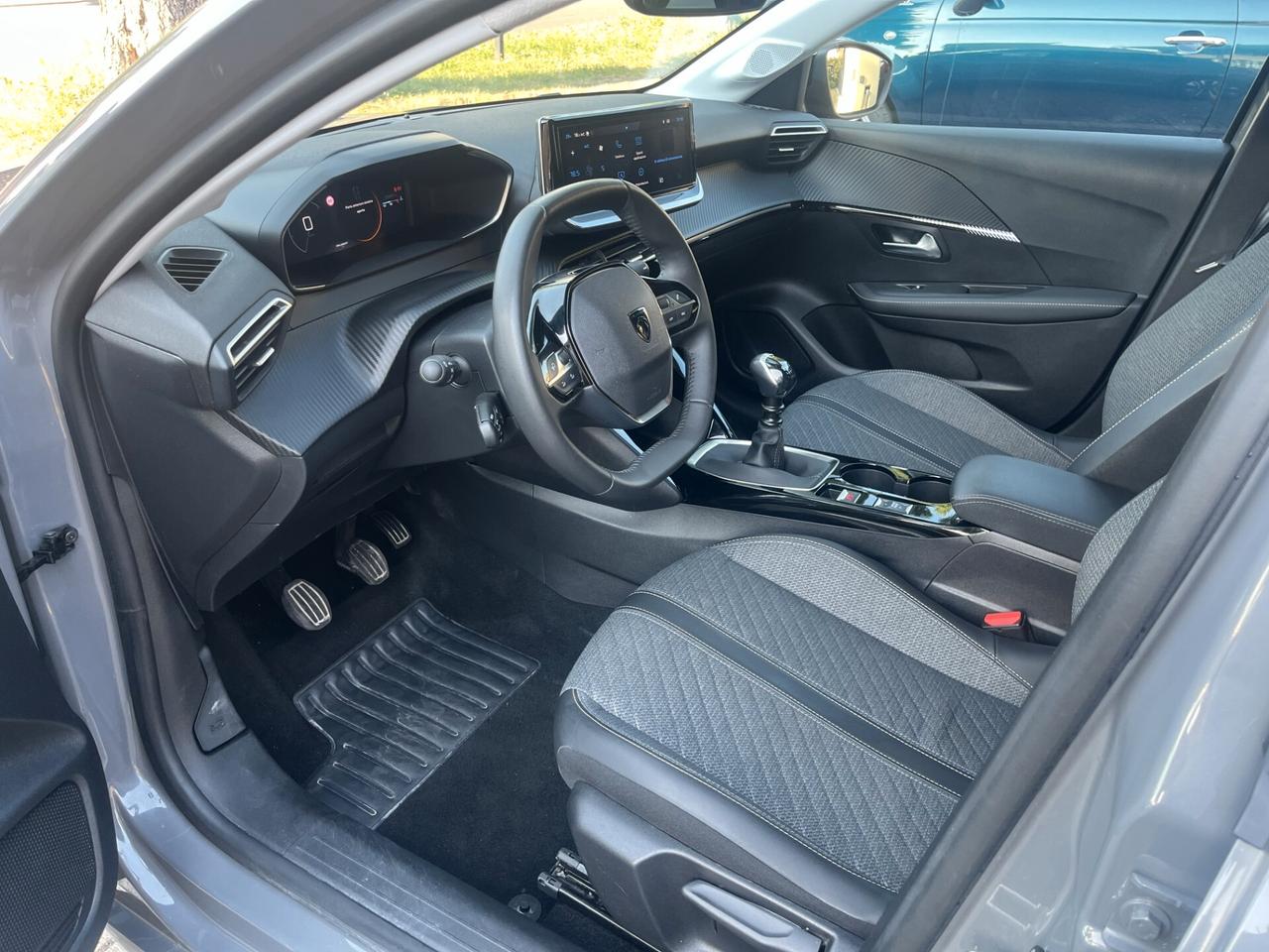 Peugeot 208 PureTech 100 Stop&Start 5 porte Allure
