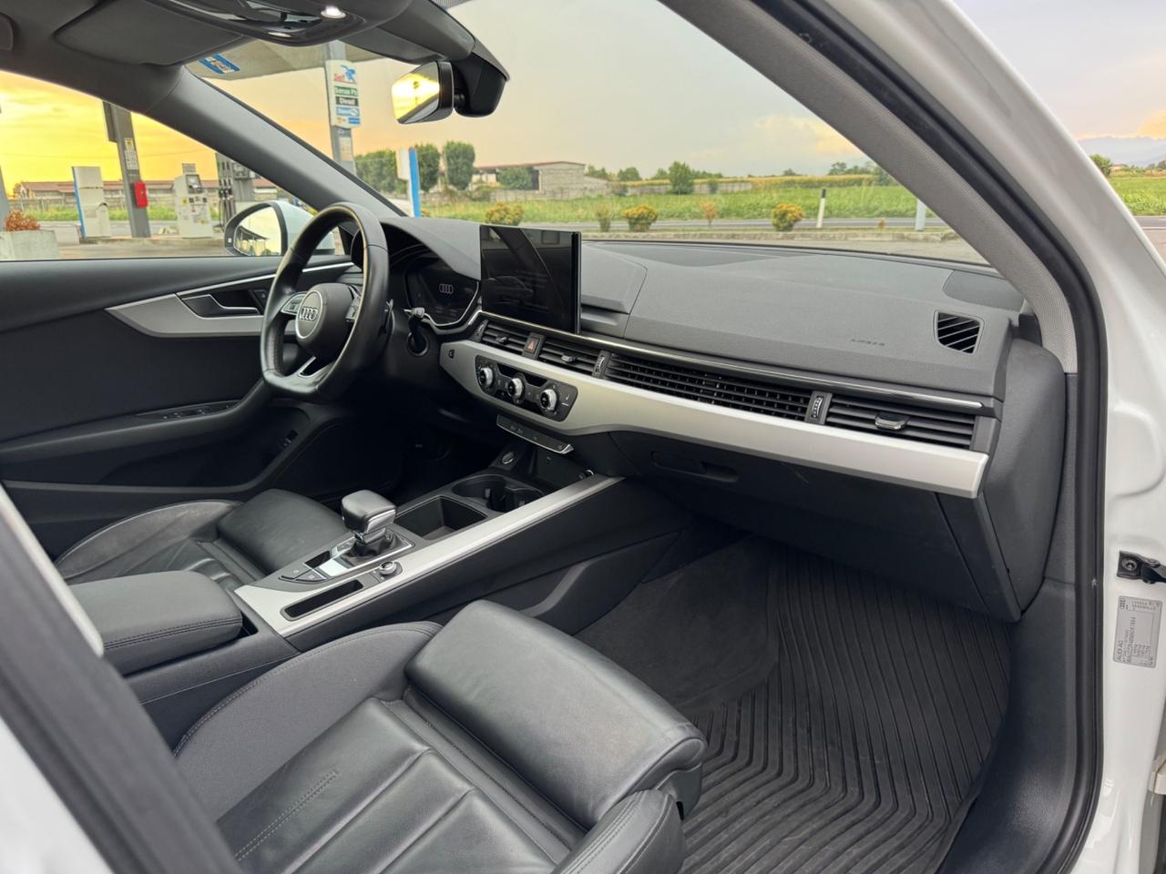 Audi A4 Avant 35 TDI/163 CV S tronic line edition