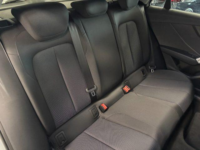 AUDI Q2 35 TDI S line Edition Identity Black S tronic