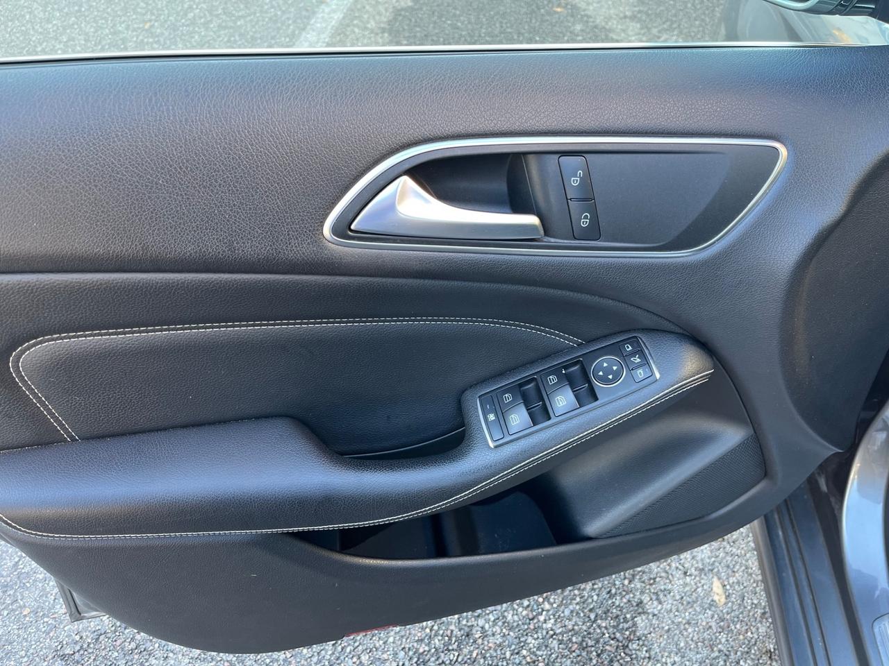 Mercedes-benz B 180 CDI — PREMIUM — 2012