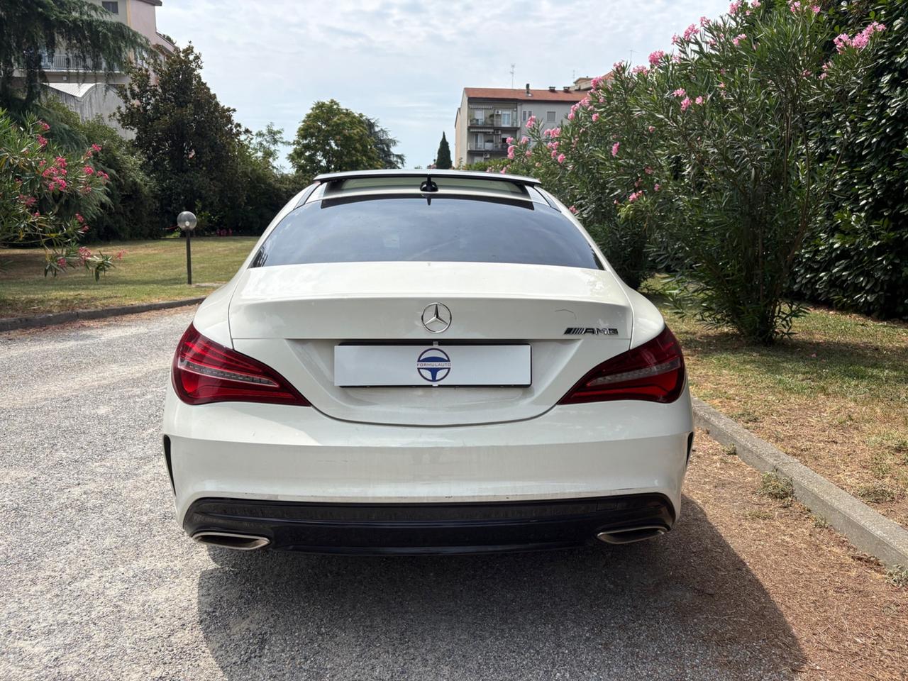 Mercedes-benz CLA 180 d Premium Dark Night auto AMG Line