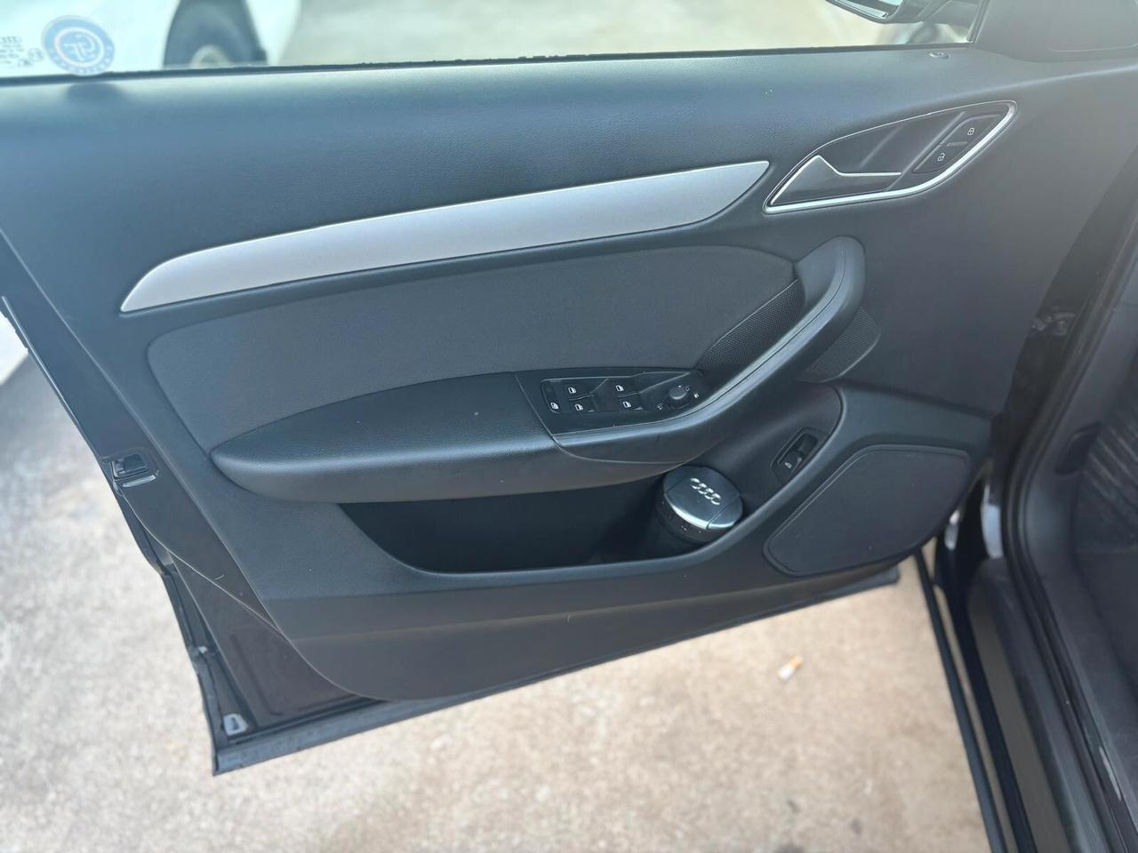 Audi Q3 2.0 TDI 120 CV S tronic Business