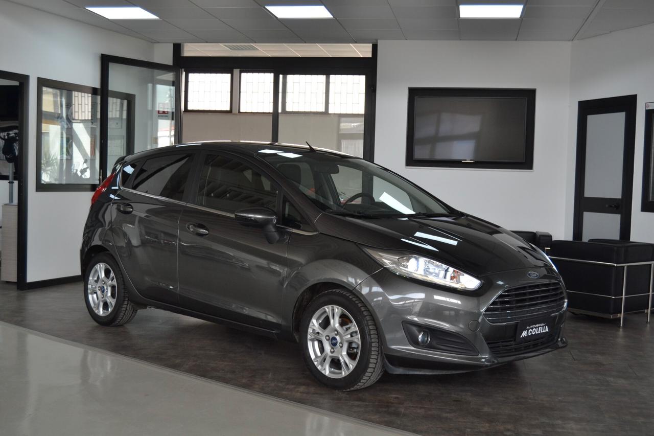 Ford Fiesta 1.5 TDCi 75CV 5P Titanium Navi/Xenon