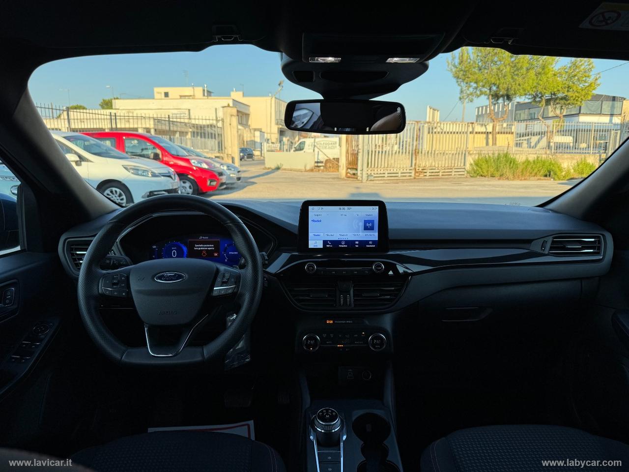 FORD Kuga 1.5 EcoBl. 120 CV aut.2WD ST-L.Des.