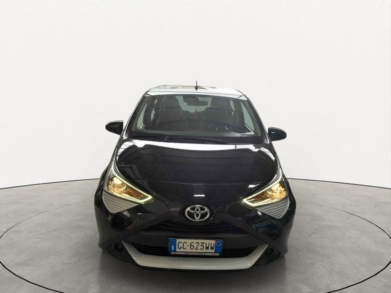 Toyota Aygo Connect 1.0 VVT-i 72 CV 5 porte x-fun