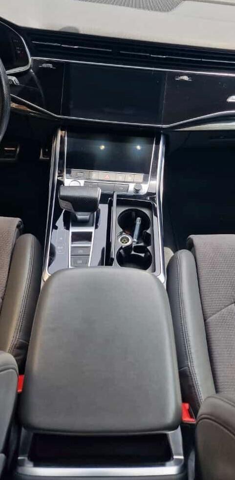 Audi Q8 50 TDI 286 CV quattro tiptronic Sport