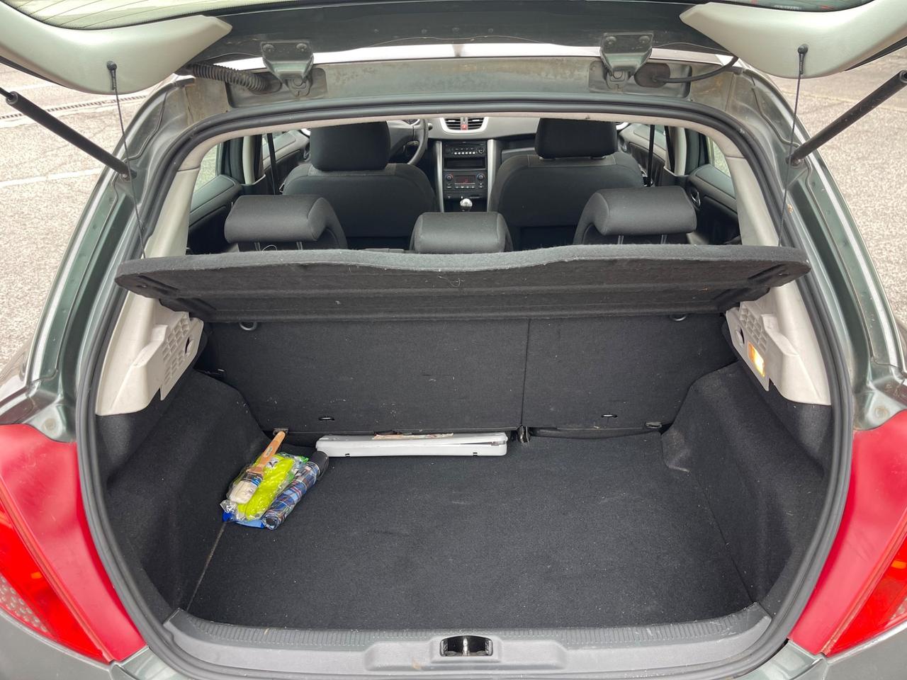 Peugeot 207 1.4 HDi 70CV 5p. XS