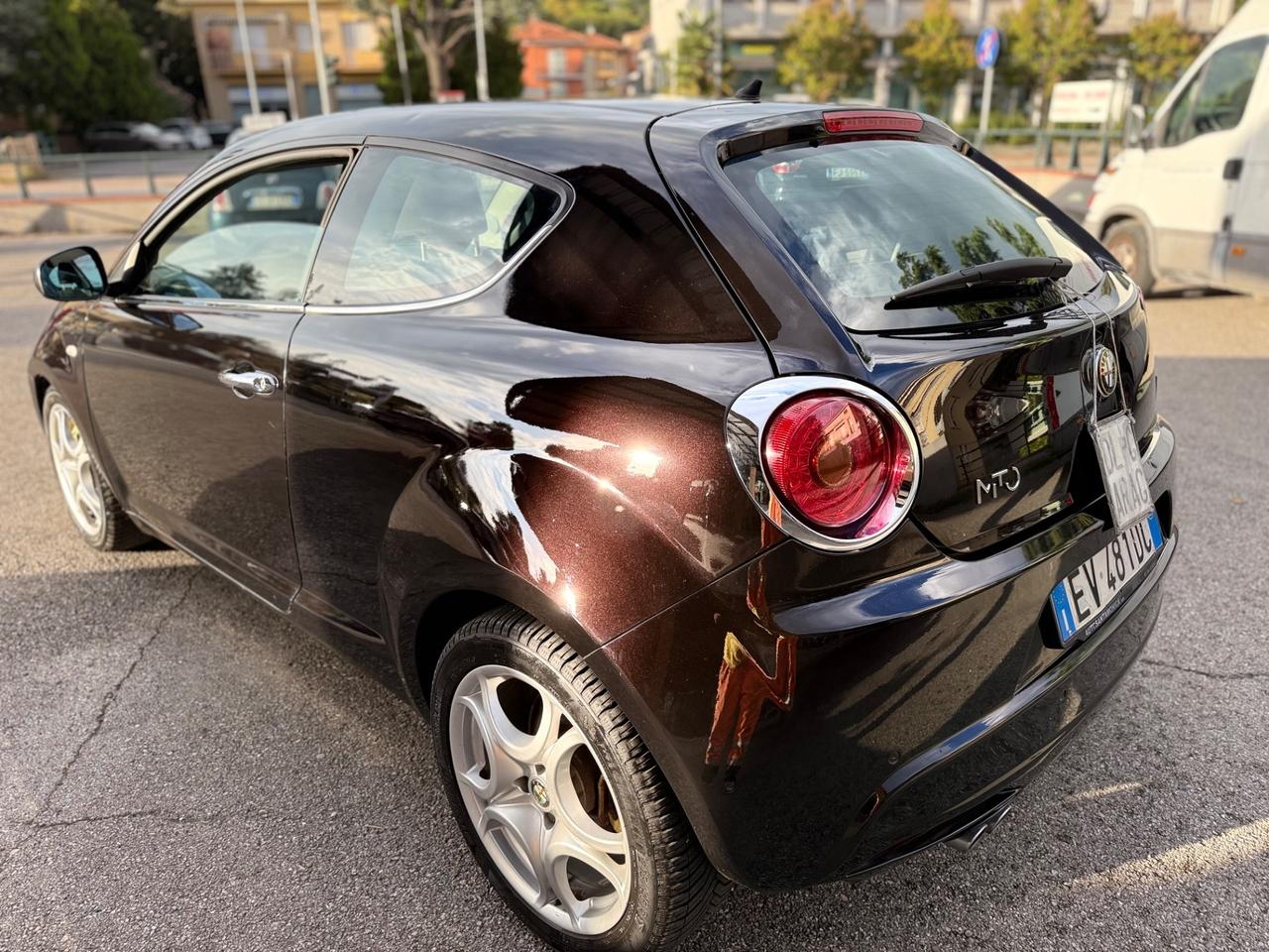 Alfa Romeo MiTo 1.4 T 120 CV GPL Distinctive