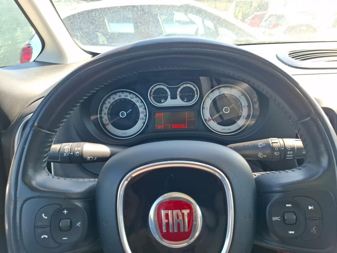 FIAT 500 L 2015 BENZINA METANO SINISTRATA