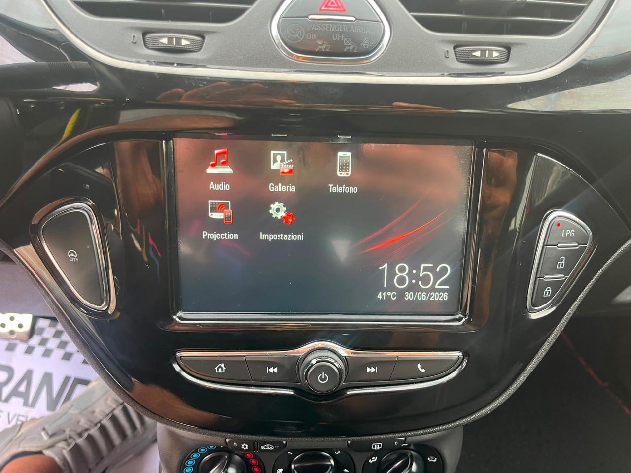 Opel Corsa 1.4 GPL 5 porte Black Edition Unipro 2018