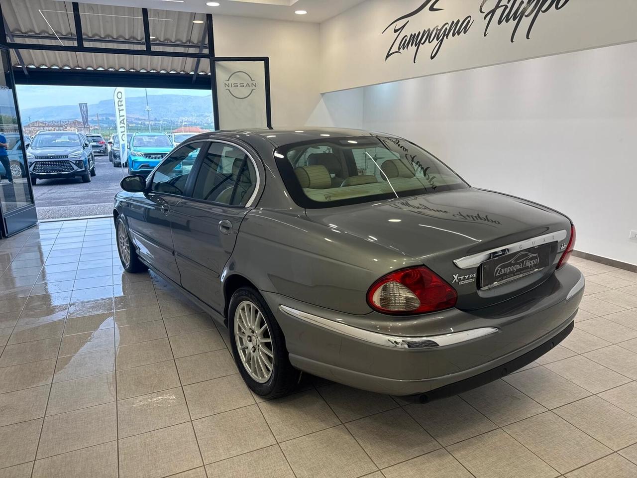 Jaguar X-Type 2.2D cat Executive 2007