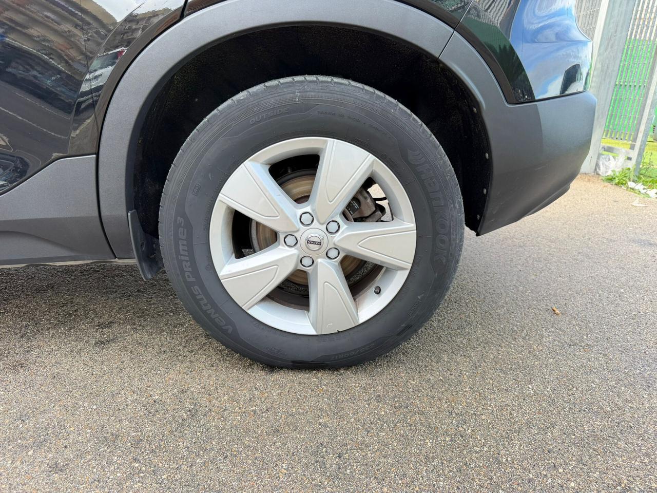 Volvo XC40 D3 R-design