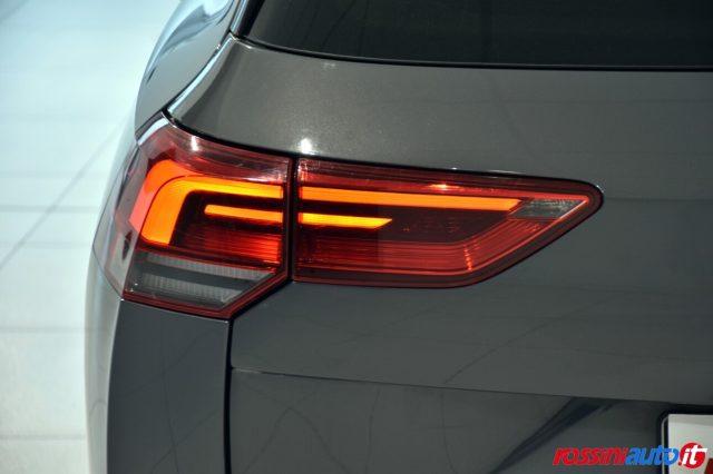 VOLKSWAGEN Golf Variant 1.5 ETSI 131 CV DSG STYLE + NAVI