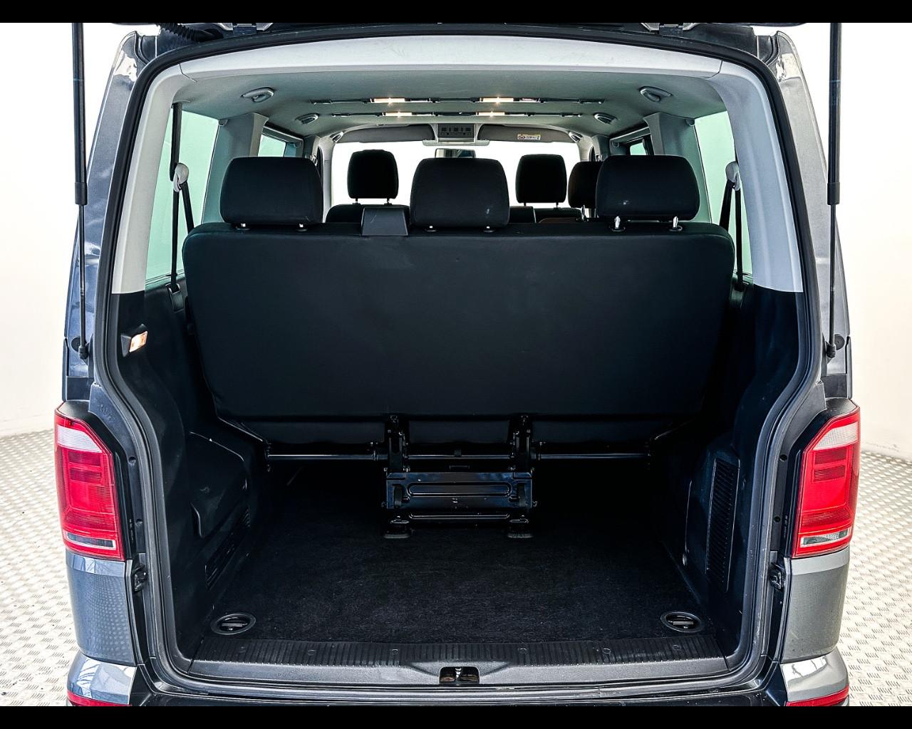 VOLKSWAGEN Caravelle 6ª 15-24 - Caravelle 2.0 TDI 150CV DSG 4 Motion PC