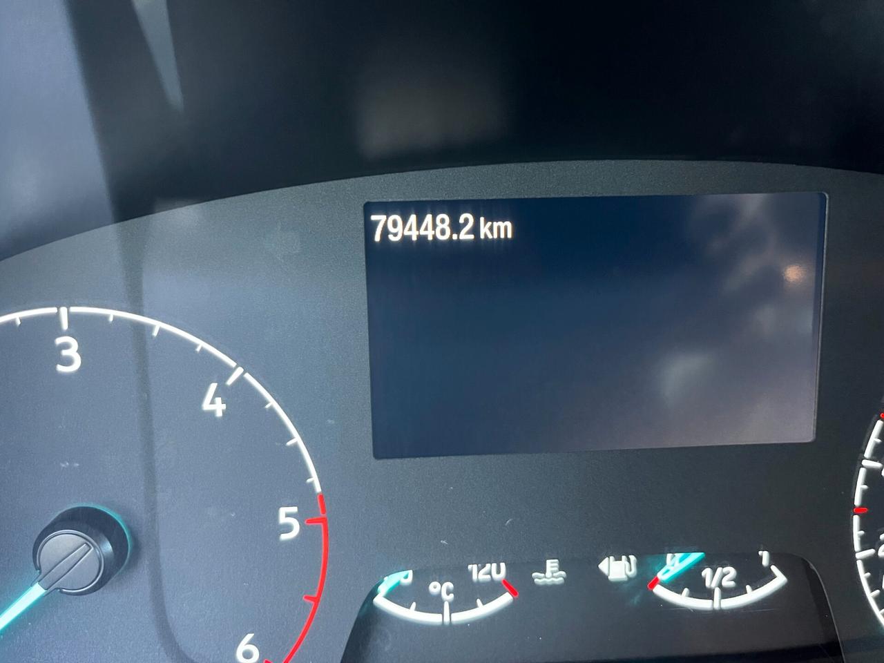 Ford Tourneo Custom 320 2.0 EcoBlue 150CV PC Titanium