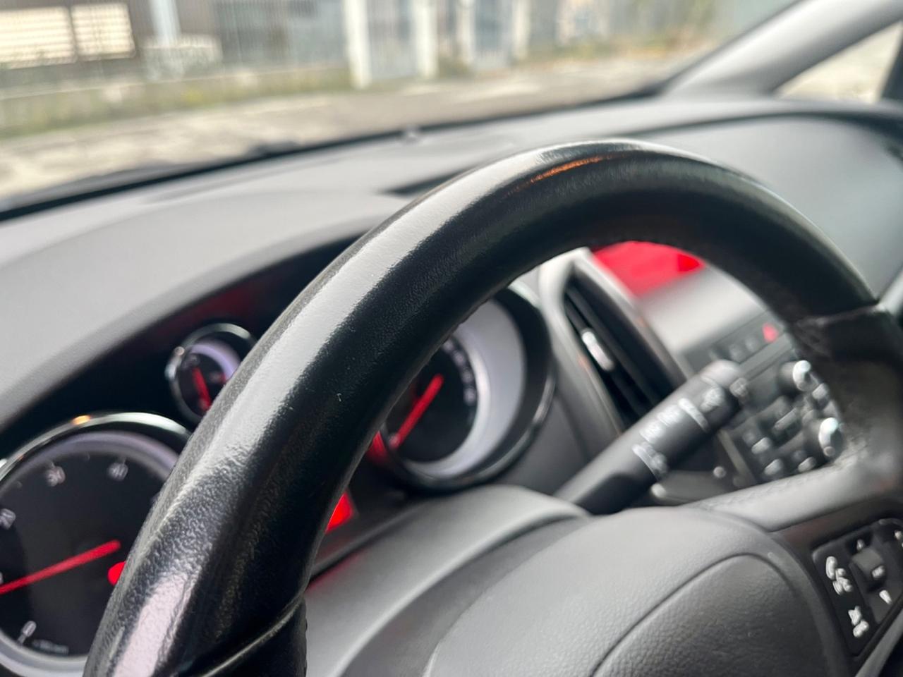 Opel Astra 1.7cdti 2011 109.000km cinghia/tagliando appena fatti