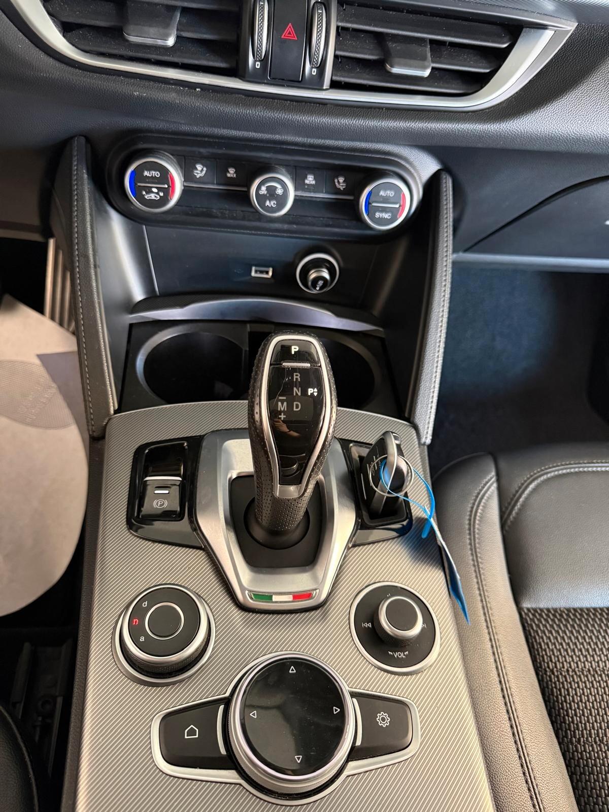 Alfa Romeo Stelvio 2.2 190 CV AT8 Q4 Sprint