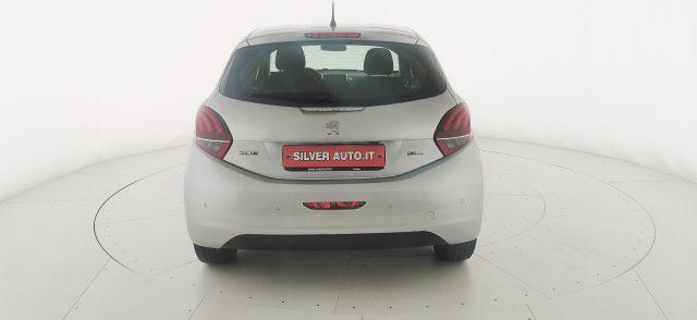 PEUGEOT 208 PureTech 82 5 porte Allure