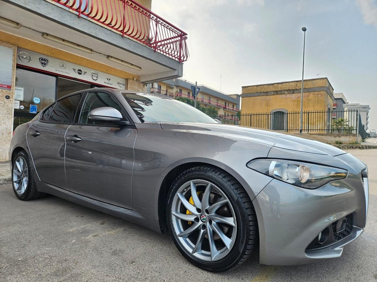 Alfa Romeo GIULIA 2.2 150cv automatica AT8