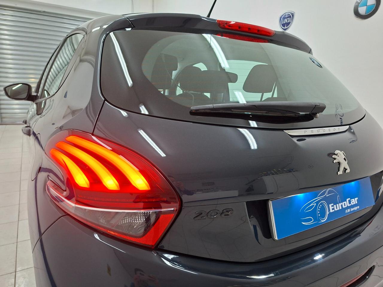 Peugeot 208 Allure 1.2 PureTech 82cv