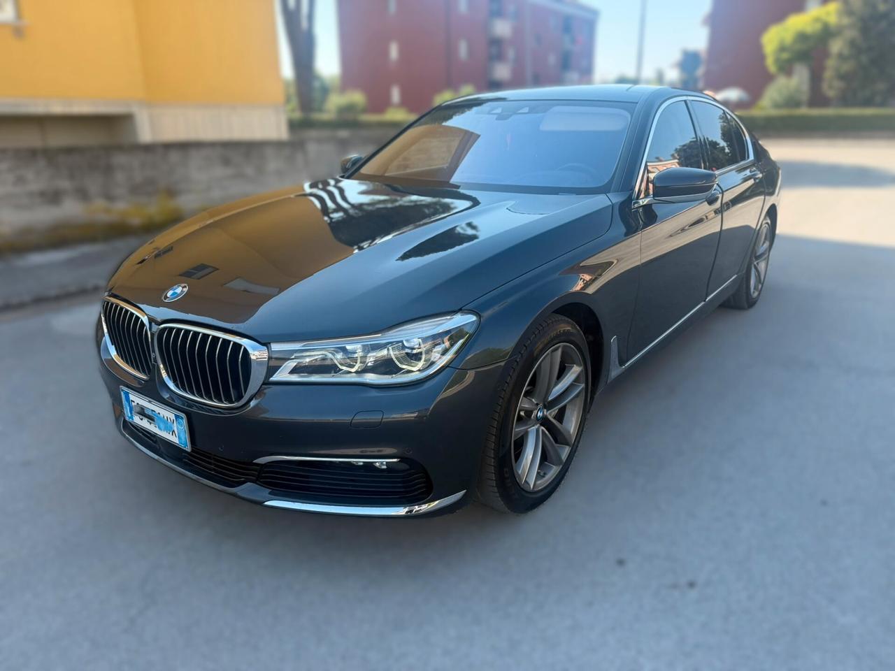 BMW 730 3.0 D 2017 12 MESI DI GARANZIA