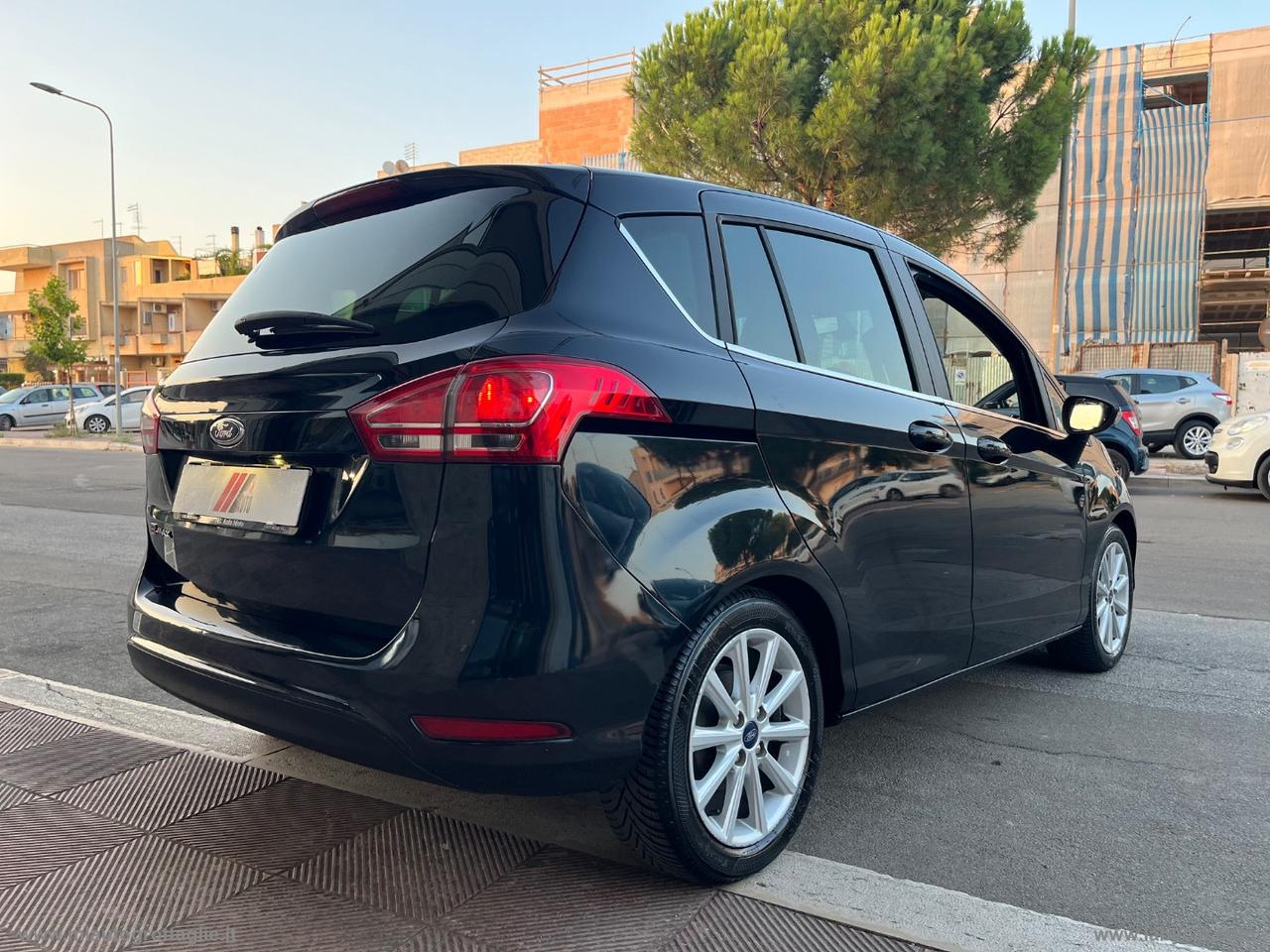 FORD B-Max 1.5 TDCi 75 CV Business Titanium