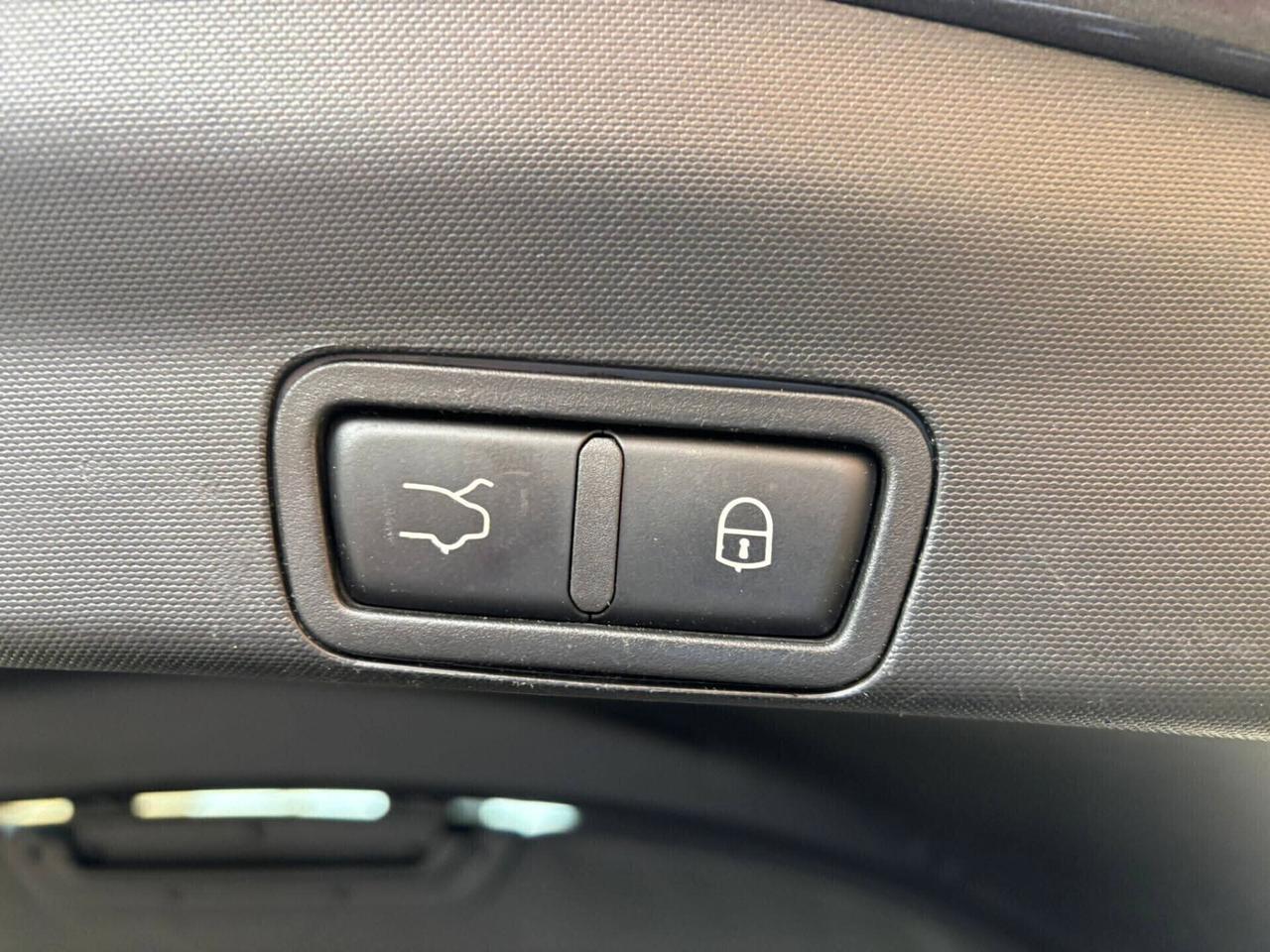 Alfa Romeo Stelvio 2.2 Turbodiesel 210 CV AT8 Q4 Executive.-/