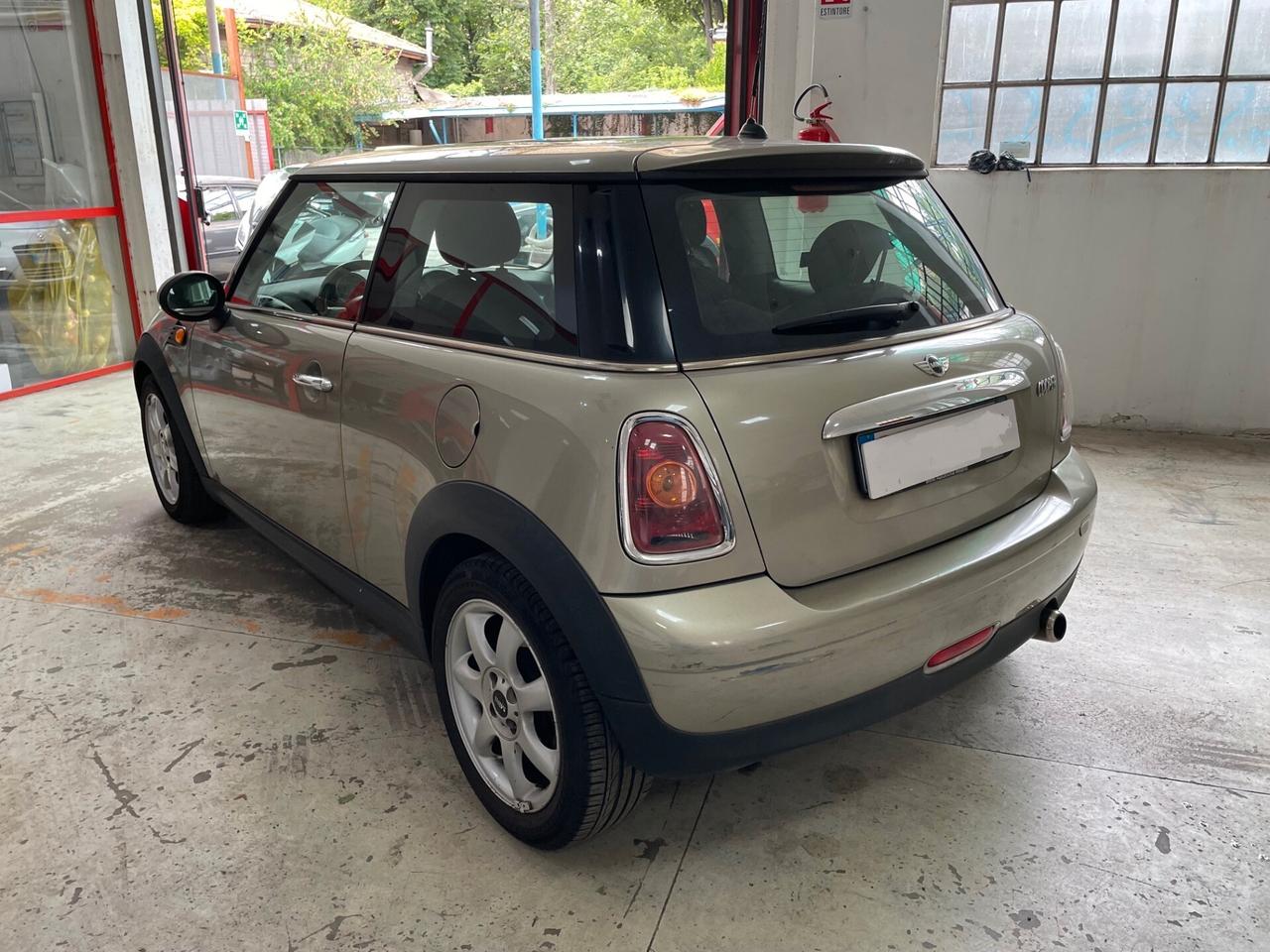 Mini 1.6 16V Cooper