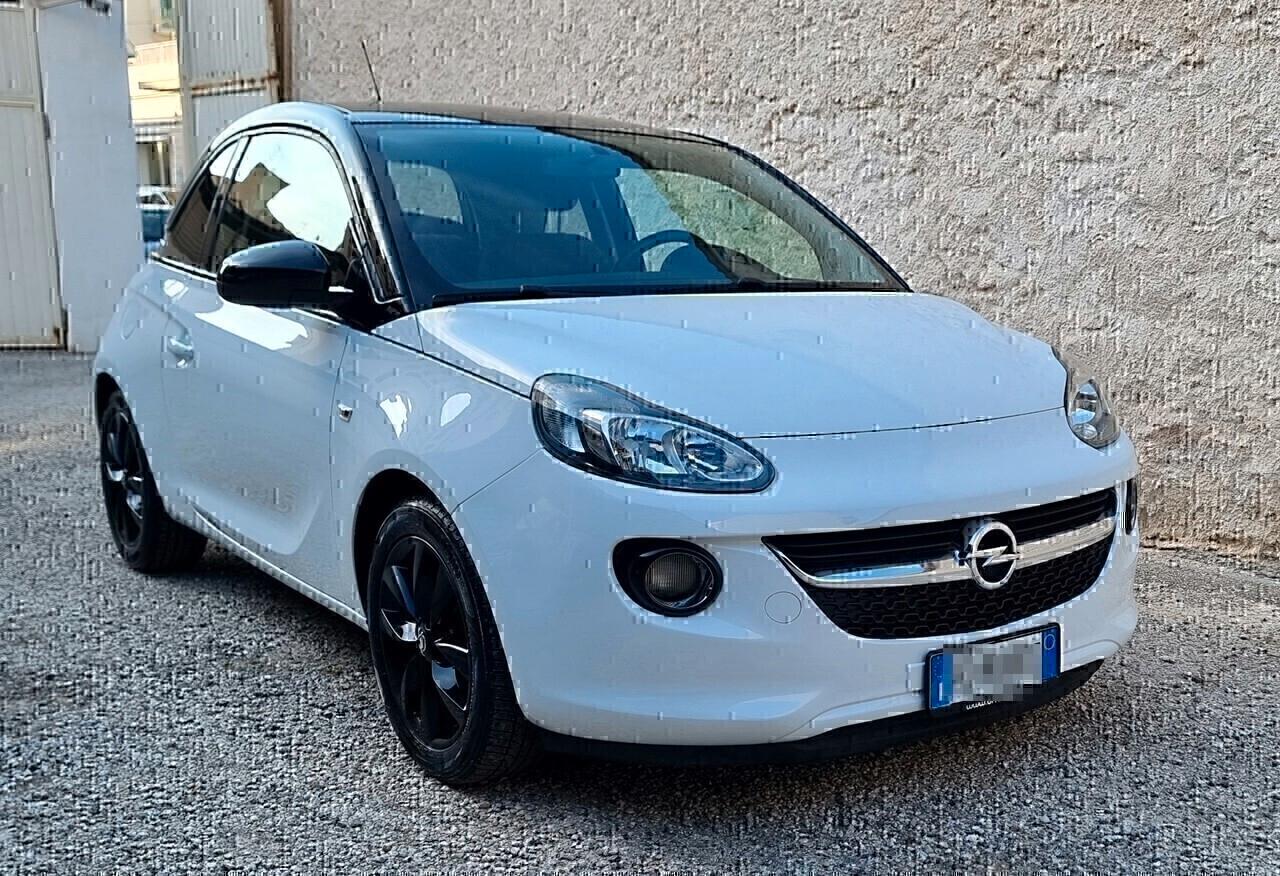 Opel Adam 1.2 70 CV Glam