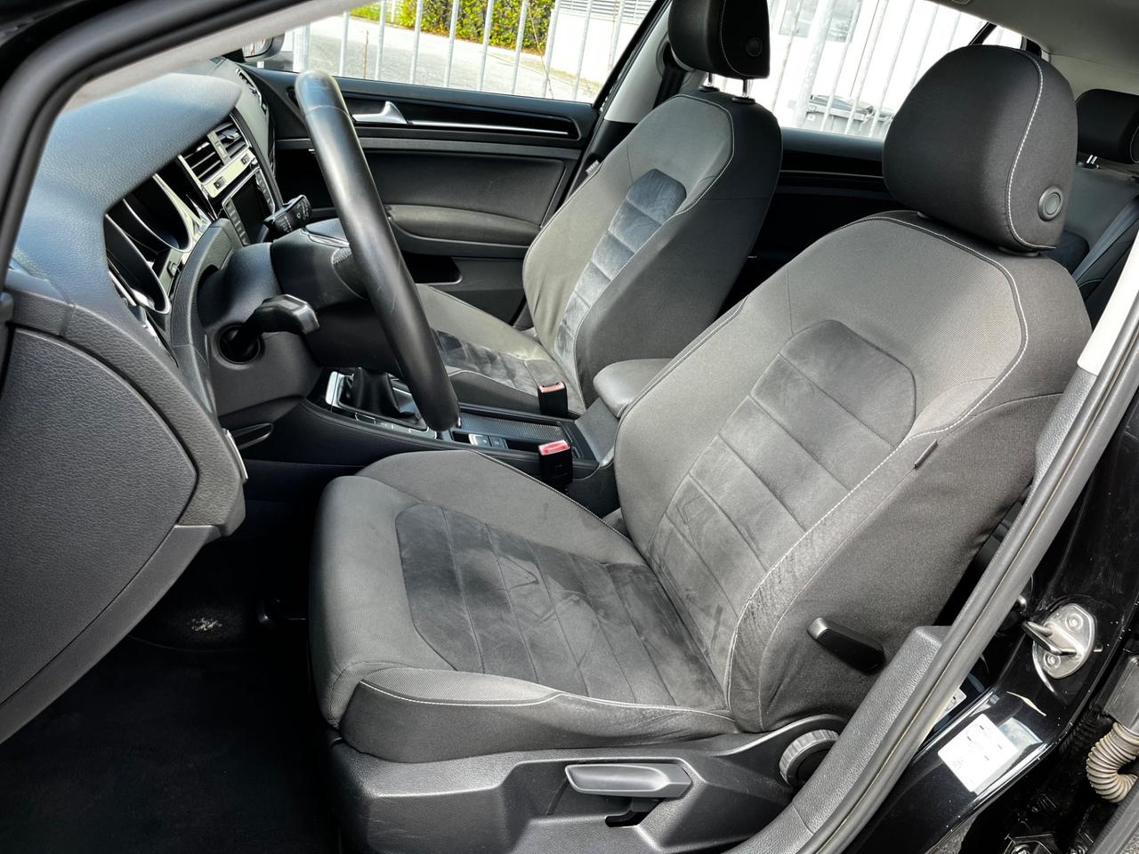 Volkswagen Golf 7 1.4 TSI 122 cv 5p. Highline OK NEOPATENTATI