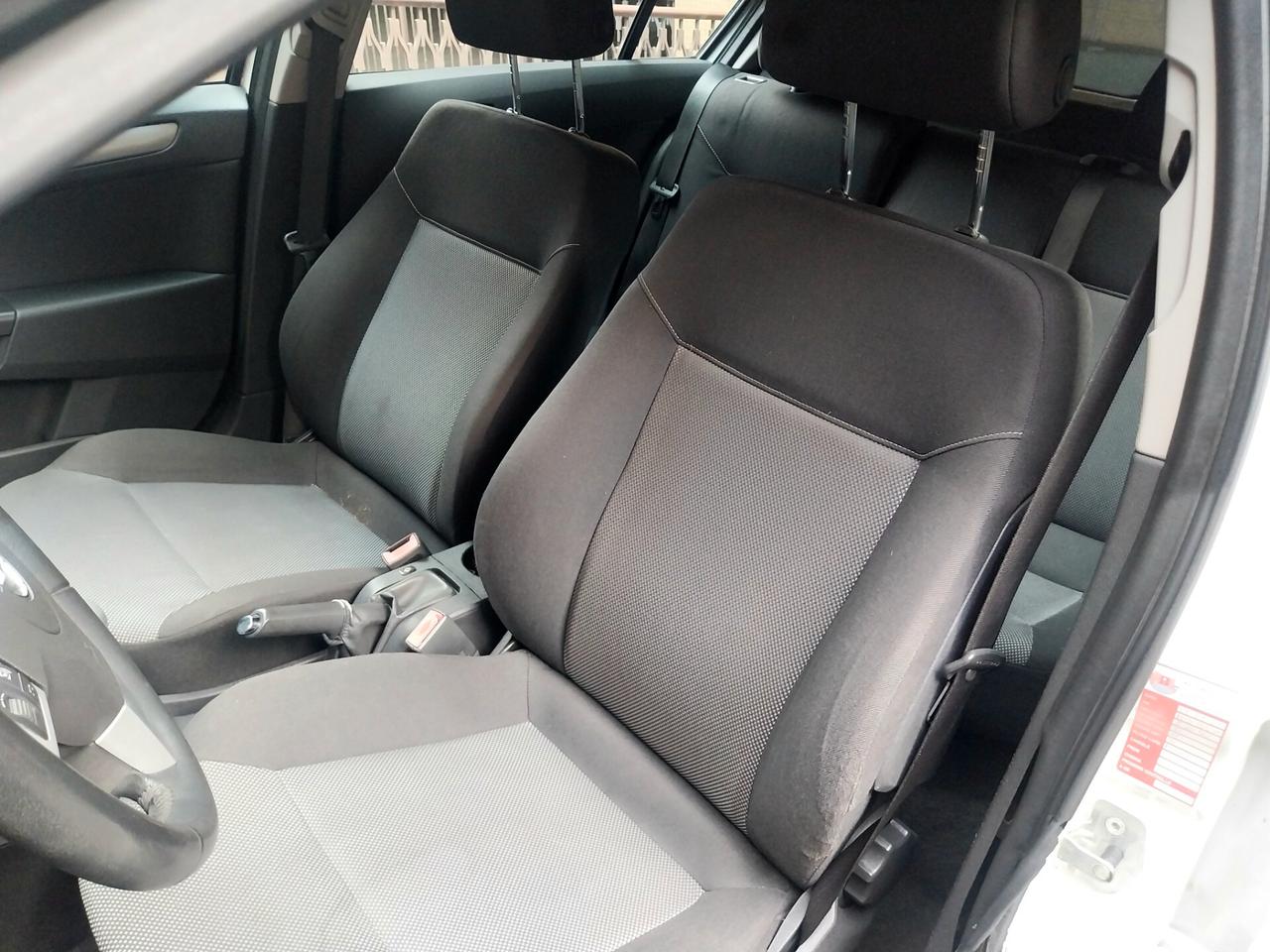 Opel Astra 1.4 GPL-TECH 5 porte Enjoy