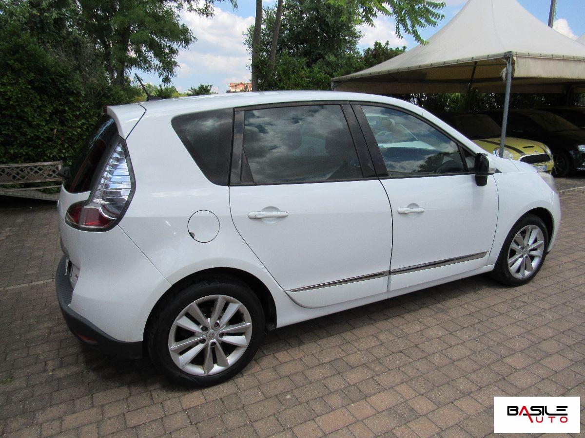 RENAULT - ScÃ©nic - 1.5 dCi 110CV EDC Bose