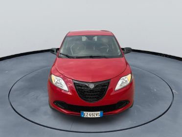 Lancia Ypsilon 1.2 69 CV 5 porte Silver