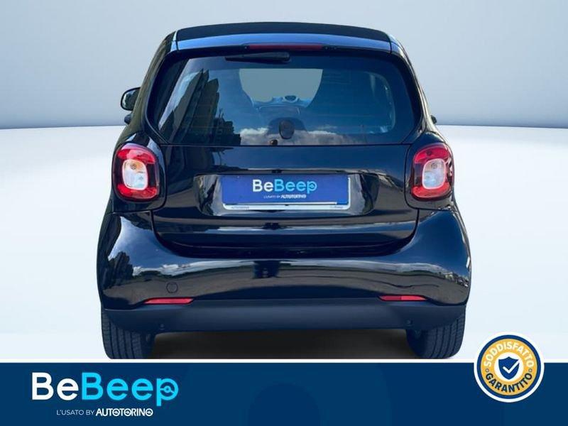 smart fortwo EQ PURE 22KW
