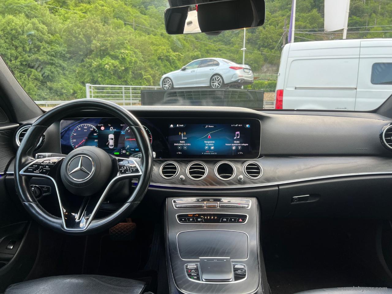 MERCEDES-BENZ E 220 d Mild hybrid Auto Business Sport