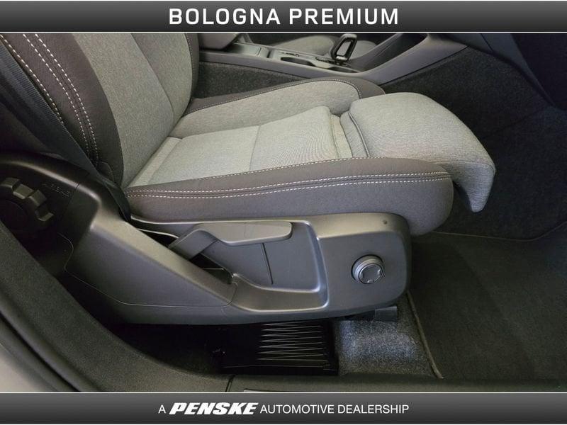 Volvo XC40 XC40 B3 automatico Core
