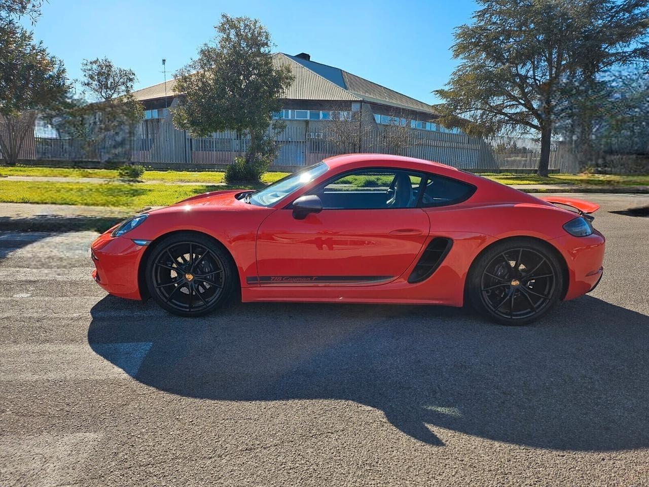 Porsche 718 Cayman 2.0 T