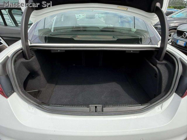 ALFA ROMEO Giulia Giulia 2.2 t Executive Q4 190cv awd auto - FV441SP