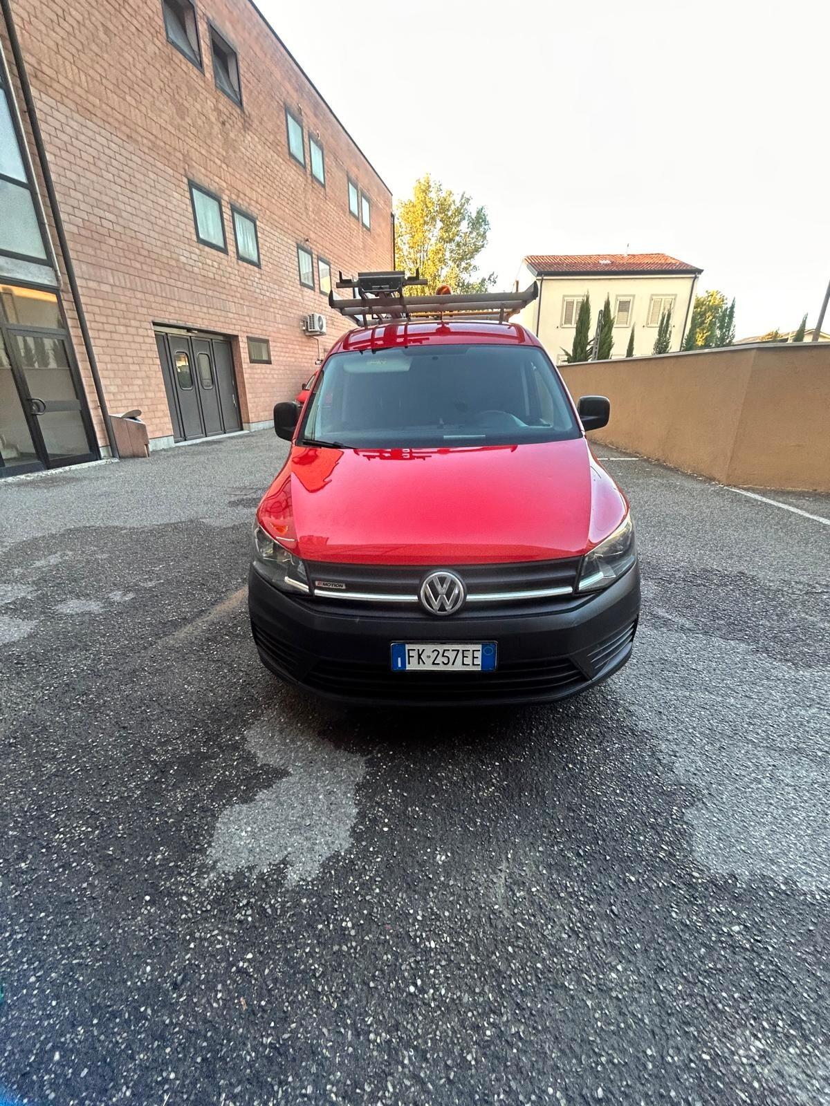 Volkswagen Caddy 2.0 TDI 122 CV 4Motion Furgone Business