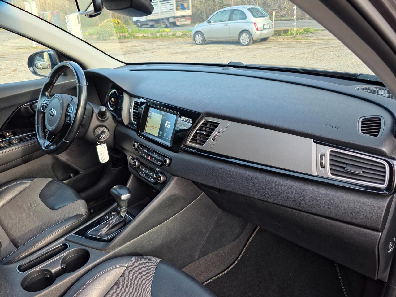 Kia Niro 1.6 GDi DCT Ibrido HEV Style 2018-E6B Automatico NEO