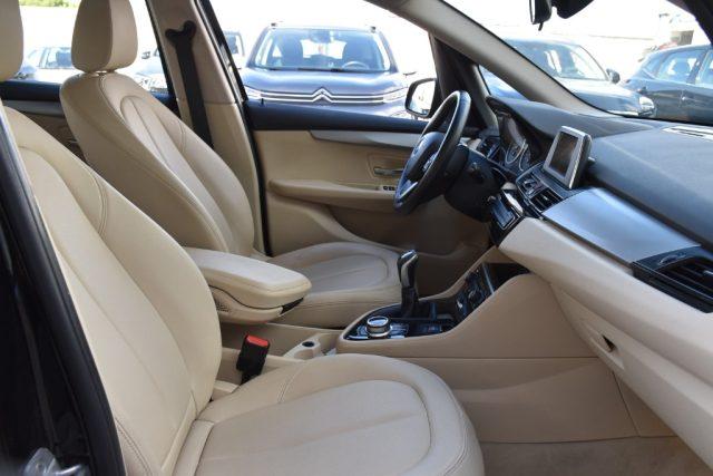 BMW 216 d Active Tourer Advantage *PELLE,SENSORI,NAVI*