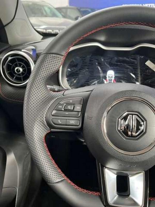 MG ZS CLASSIC 1.5 111CV LUXURY MT5 KM0 PRONTA CONSEGNA