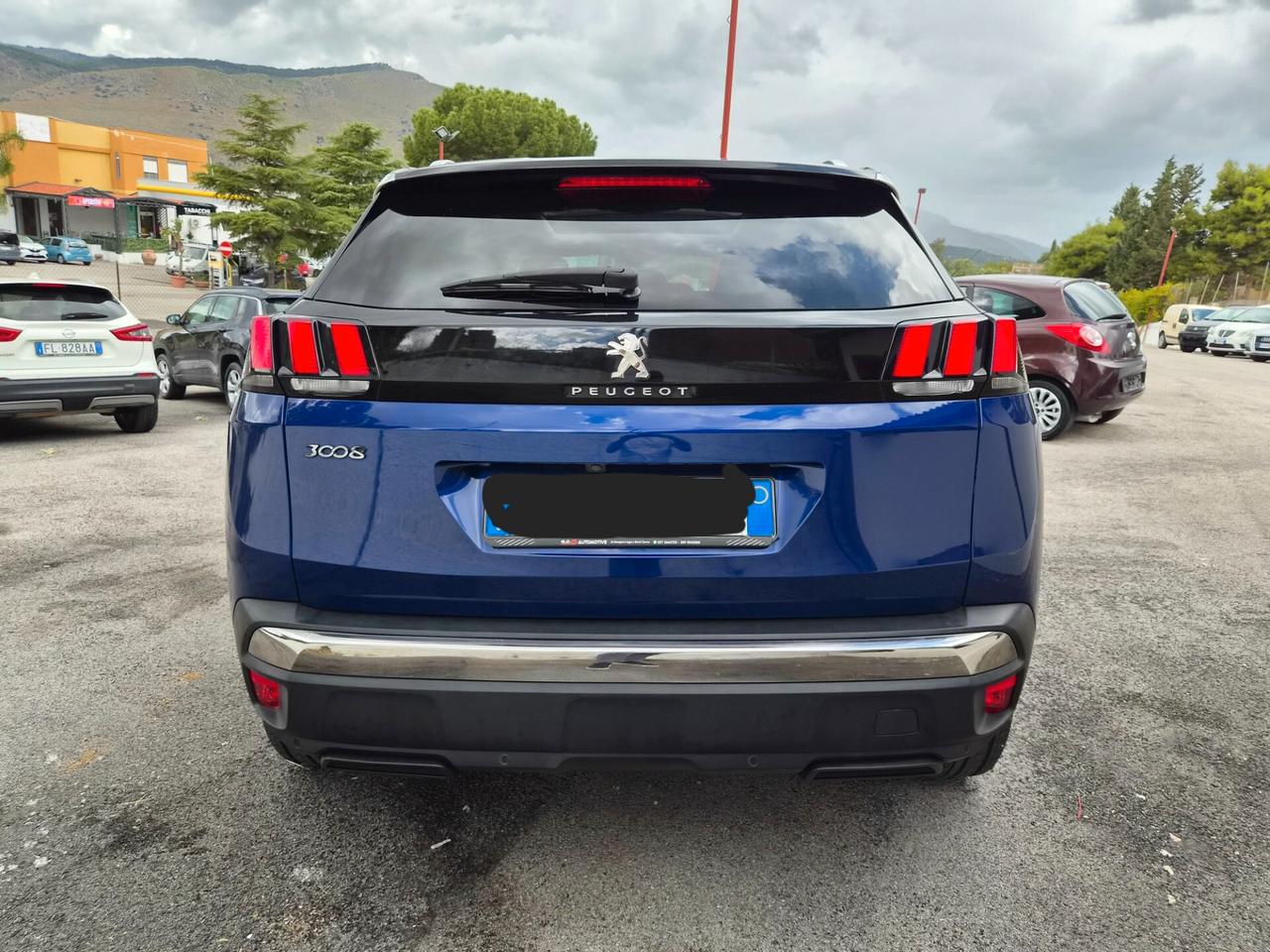 Peugeot 3008 BlueHDi 130 S&S EAT8 Allure