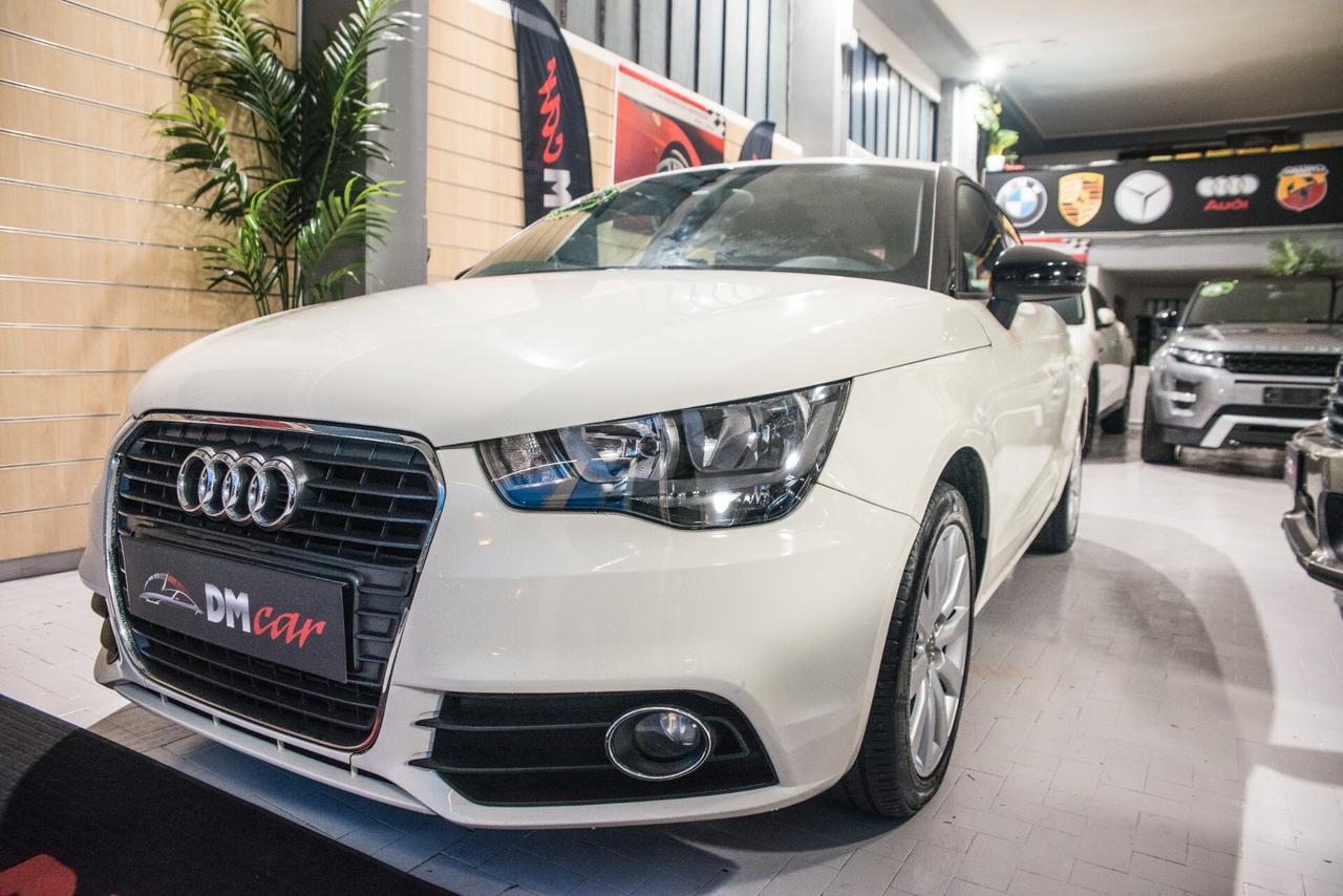 AUDI A1 SPORTBACK 1.6 TDI 90CV AMBITION S/TRONIC OK NEOPATENTATI